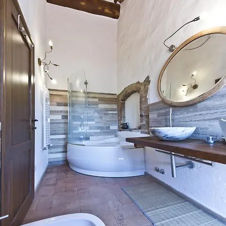 Agriturismo Il Casalino * Pari