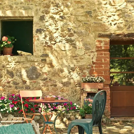 Agriturismo Il Casalino Pari