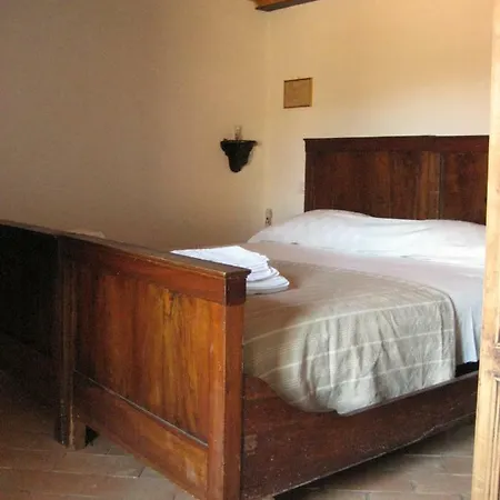 Agriturismo Il Casalino Pari